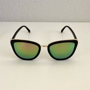 \NWT\ Solar Accents Fashion Sunglasses